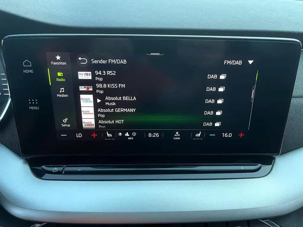 Skoda Octavia Combi 2,0 TDI DSG Style LED HUD PANO NAV 03/2023-photo-27
