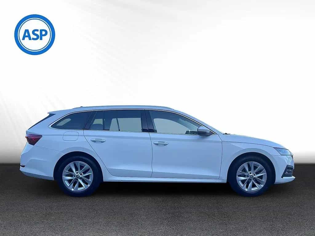 Skoda Octavia Combi 2,0 TDI DSG Style LED HUD PANO NAV 03/2023-photo-3