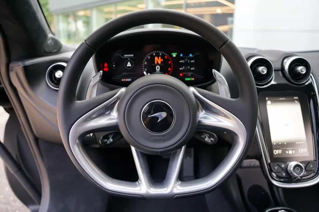 McLaren GTS I Techluxe I Lift I Garantie 08/2025-photo-10