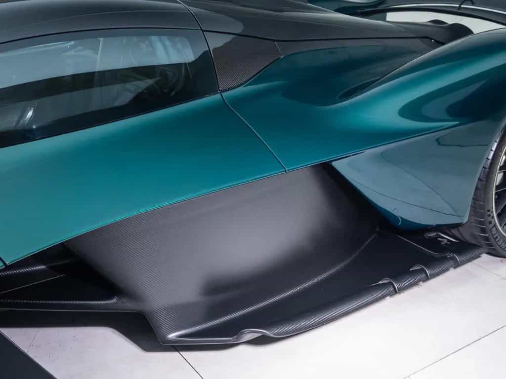 Aston Martin Valkyrie 05/2023-photo-11