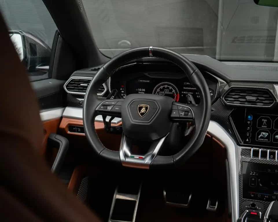 Lamborghini Urus *B&O*CARBON*HUD*AKRAPOVIC*CERAMIC*NIGHT 07/2020-photo-14