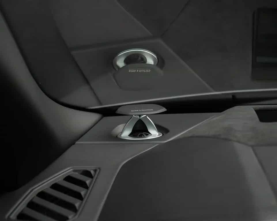 Lamborghini Urus *B&O*CARBON*HUD*AKRAPOVIC*CERAMIC*NIGHT 07/2020-photo-22