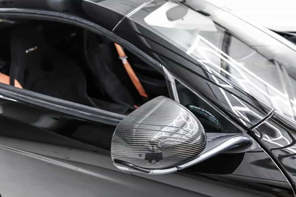McLaren 675LT Coupe Scheckheft Carbondach 06/2016-photo-16