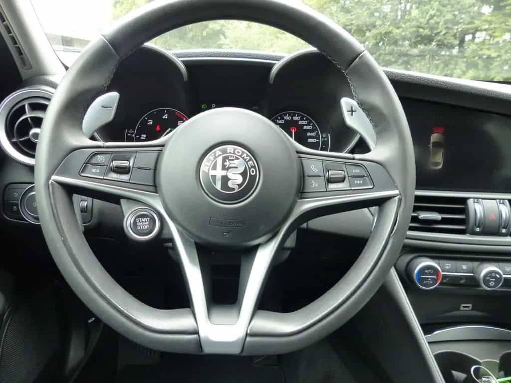 Alfa Romeo Giulia 2.2 Diesel AT8 Super Leder,Navi,Bi-Xenon 09/2016-photo-11