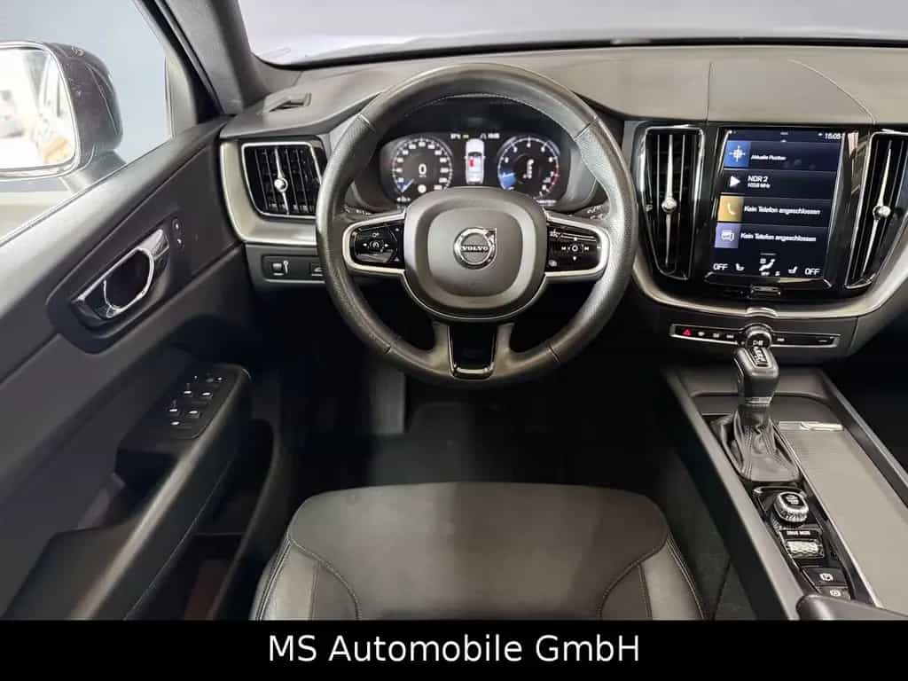 Volvo XC60 XC 60 XC60 Momentum AWD LED / Panoramadach 03/2018-photo-10
