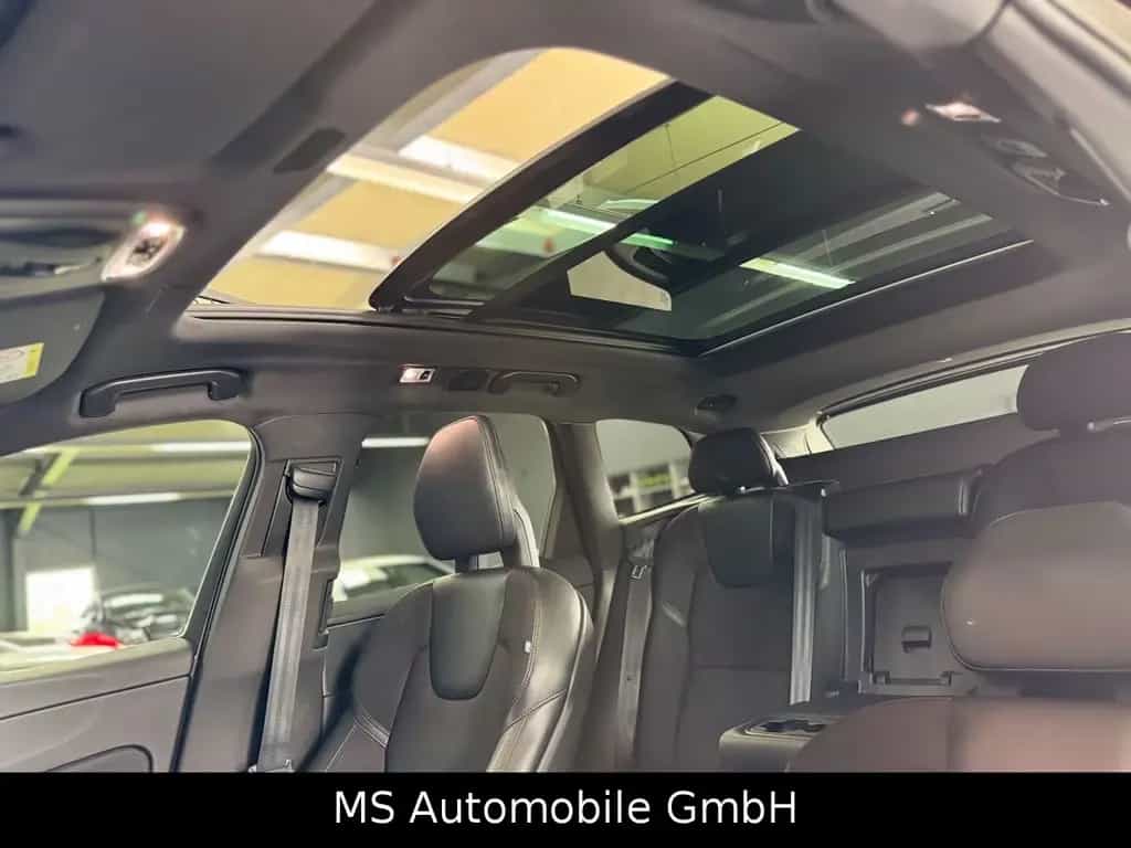 Volvo XC60 XC 60 XC60 Momentum AWD LED / Panoramadach 03/2018-photo-18