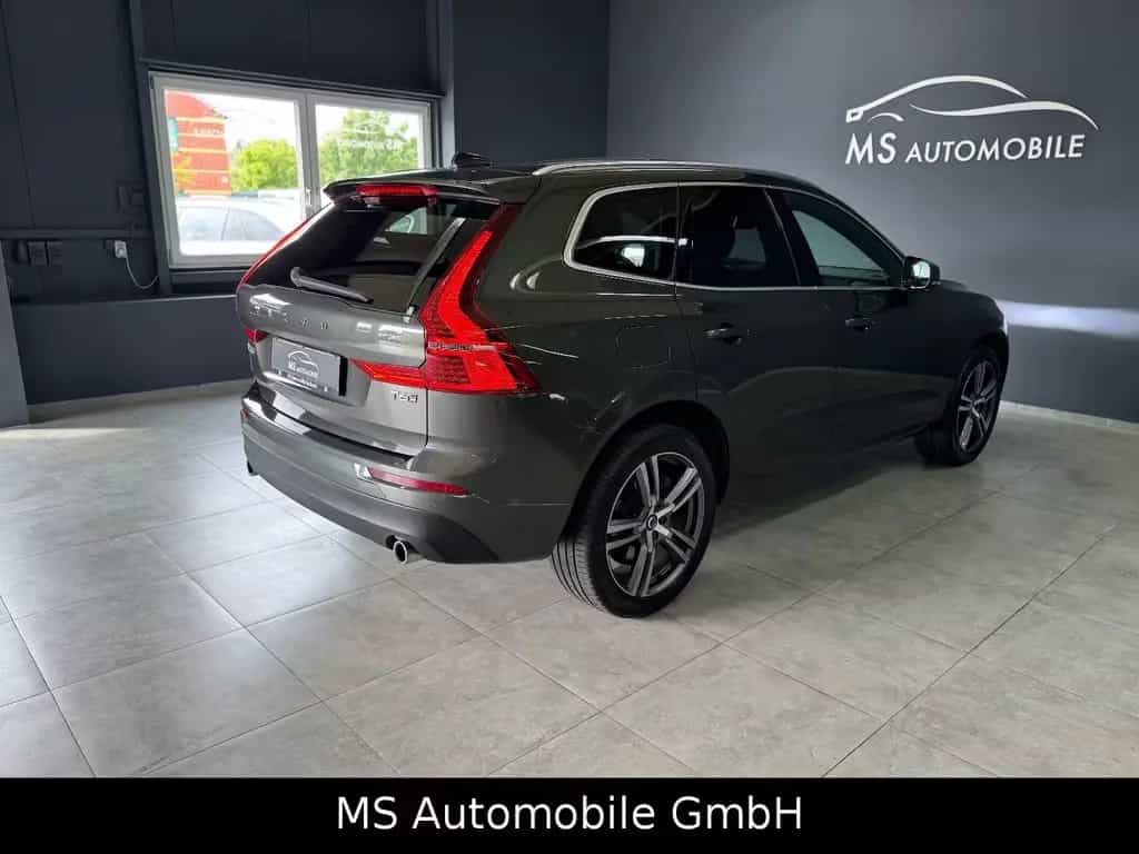 Volvo XC60 XC 60 XC60 Momentum AWD LED / Panoramadach 03/2018-photo-5