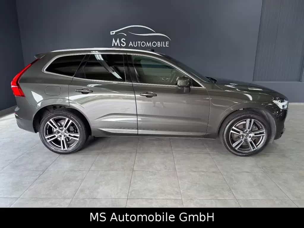Volvo XC60 XC 60 XC60 Momentum AWD LED / Panoramadach 03/2018-photo-6