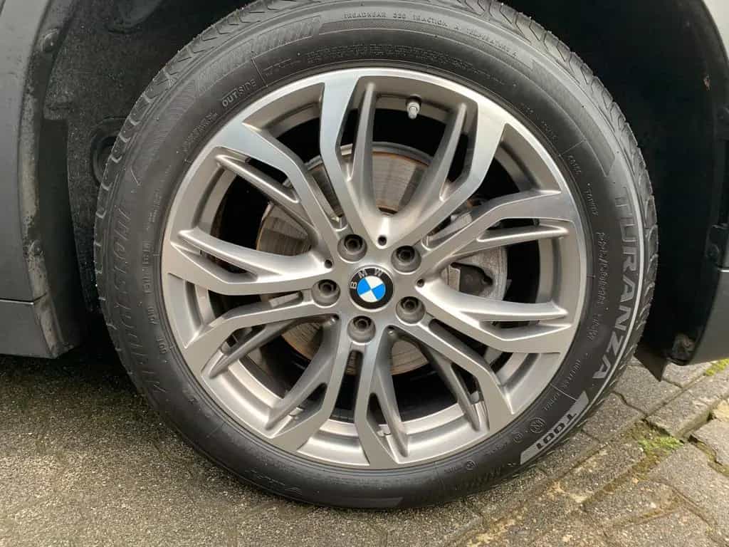 BMW X1 sDrive 18 i Automatik Sport Lederenkrad 08/2017-photo-21