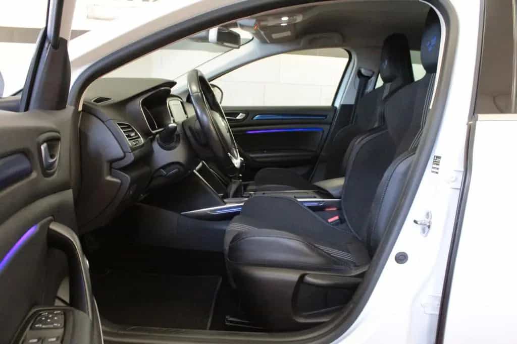 Renault Megane TCe 130 GT Line Grdt*R-Link*Sitzhzg* 08/2018-photo-19