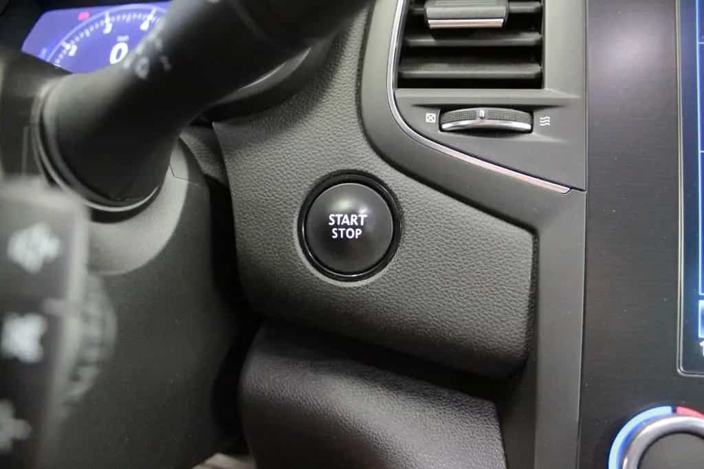 Renault Megane TCe 130 GT Line Grdt*R-Link*Sitzhzg* 08/2018-photo-31