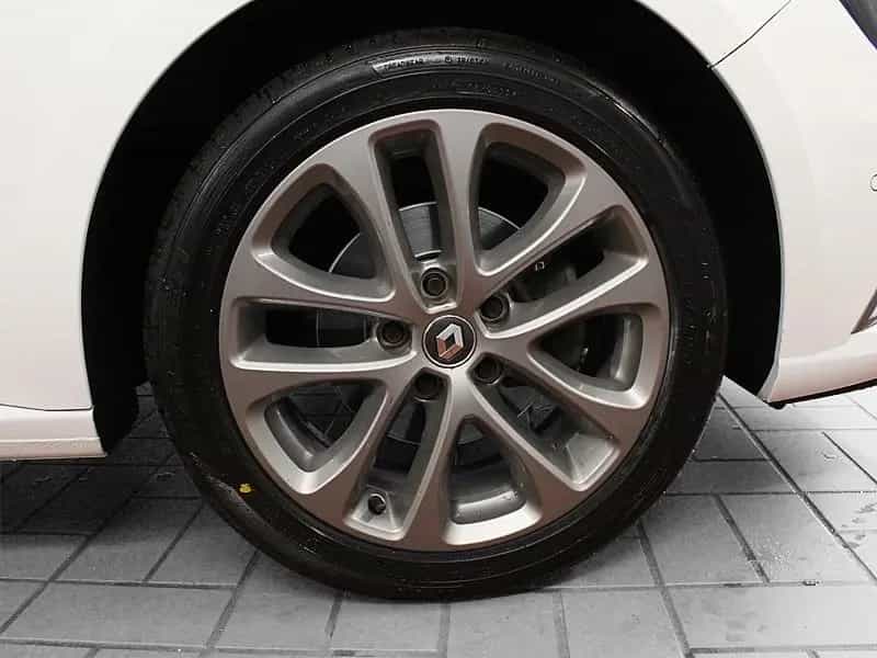 Renault Megane TCe 130 GT Line Grdt*R-Link*Sitzhzg* 08/2018-photo-41