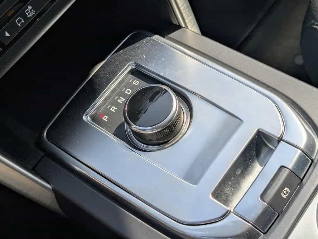 Land Rover Discovery Sport SE AWD Bi-Xenon LED 9G Automatik 02/2018-photo-14