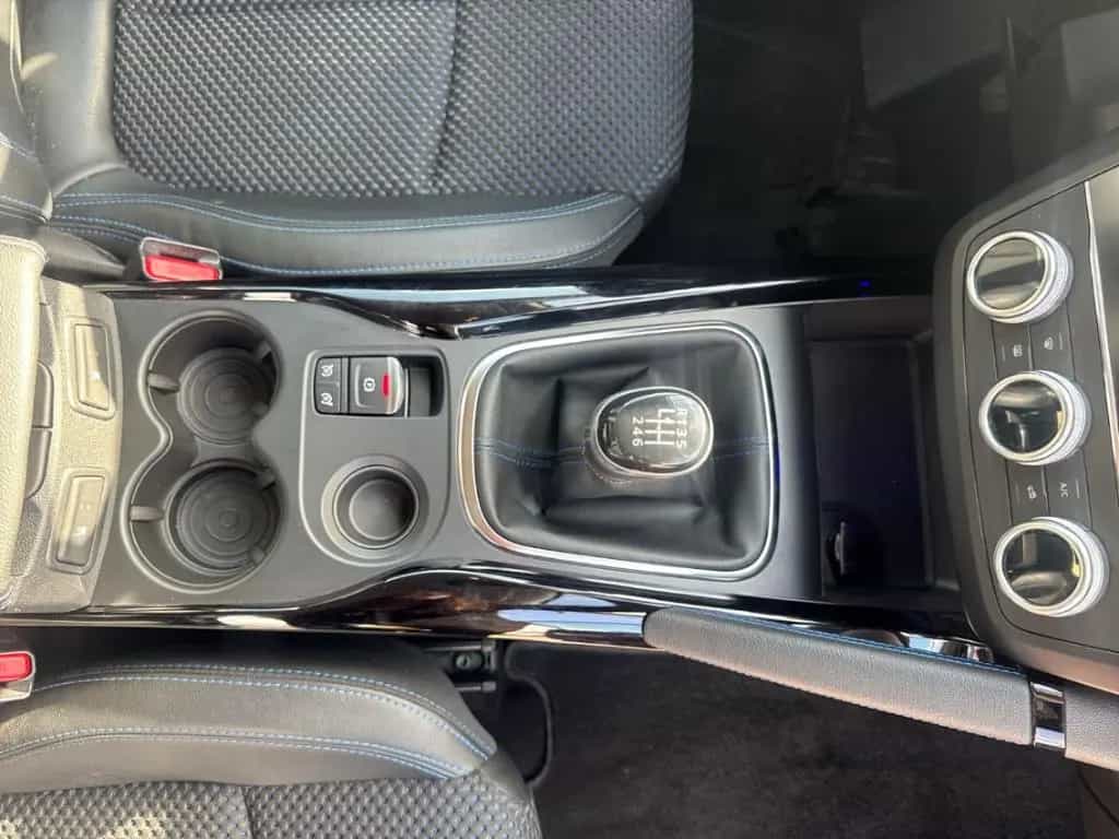 Renault Kadjar Limited Deluxe TCe 140++NAVI++SHZ++ 05/2021-photo-13