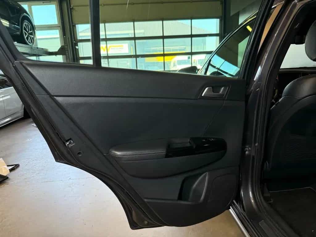 Kia Sportage GT-Line 4WD LEDER/CAM/AUTOMATIK/2.HAND 07/2016-photo-12