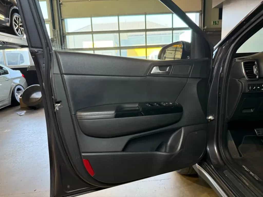 Kia Sportage GT-Line 4WD LEDER/CAM/AUTOMATIK/2.HAND 07/2016-photo-8