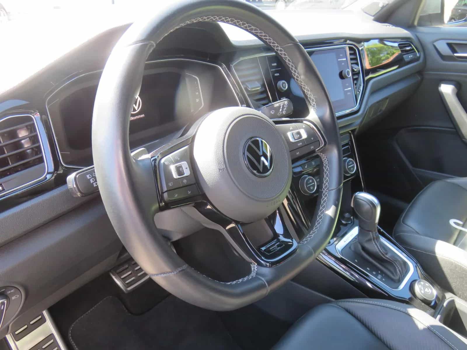 Volkswagen T-Roc 12/2021-photo-12