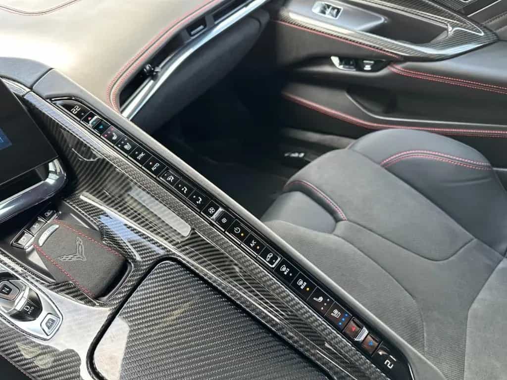 Corvette Z06 Coupe 3LZ Z07 - FULL Carbon /Lift/ ALL BLACK 08/2025-photo-13