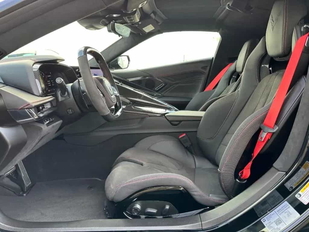Corvette Z06 Coupe 3LZ Z07 - FULL Carbon /Lift/ ALL BLACK 08/2025-photo-19