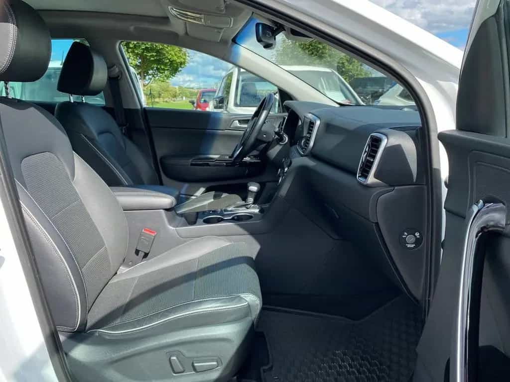 Kia Sportage 2.0 CRDI PLATINUM EDITION 4x4 LED+NAVI 08/2019-photo-24