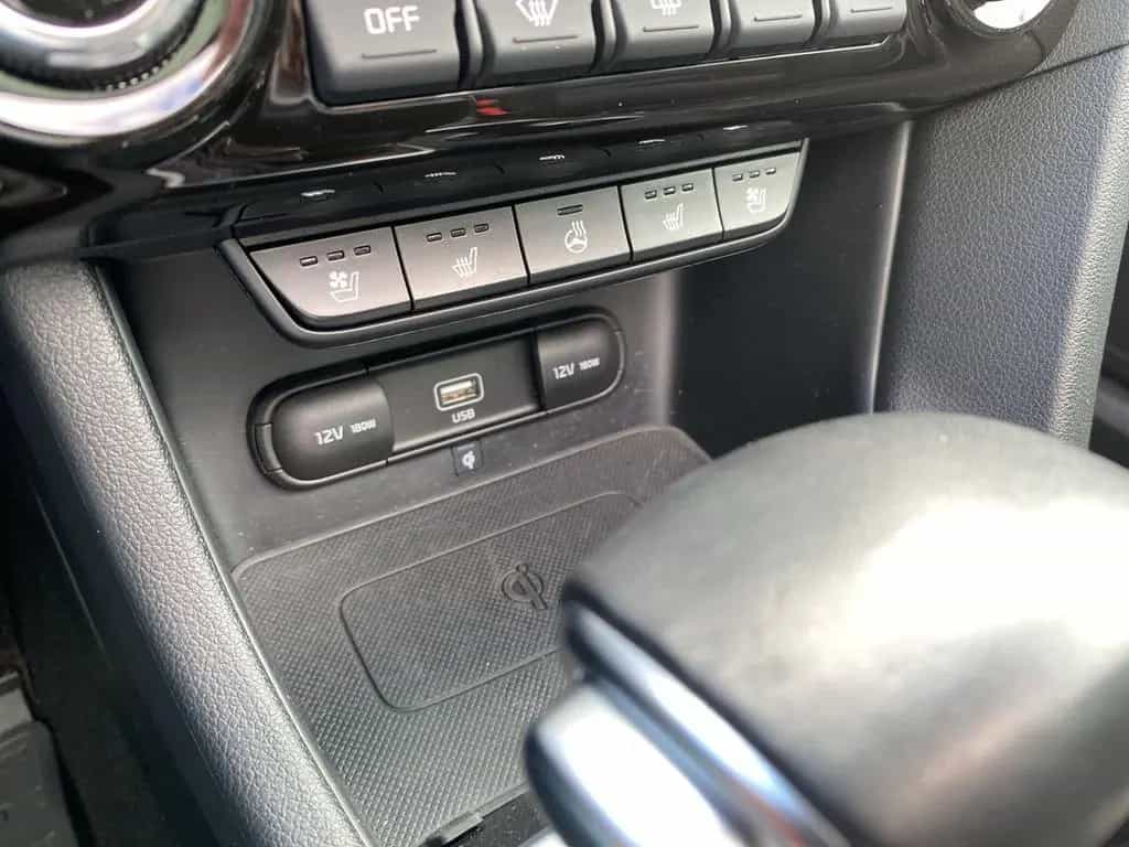 Kia Sportage 2.0 CRDI PLATINUM EDITION 4x4 LED+NAVI 08/2019-photo-32