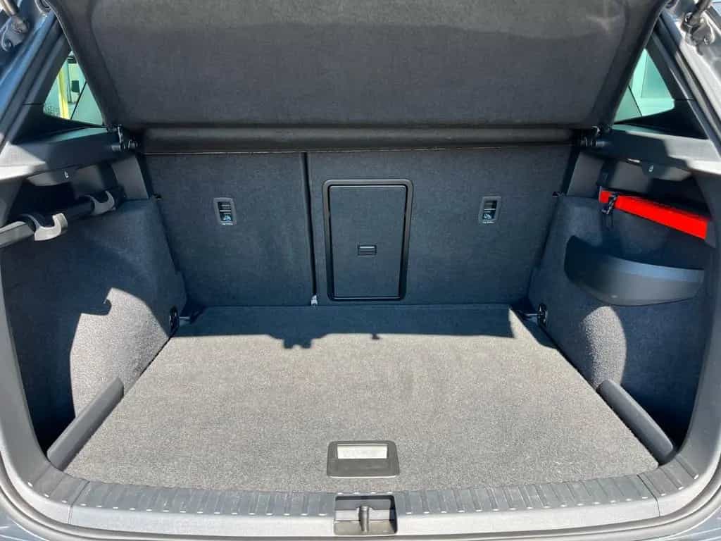 Skoda Karoq 1.5 TSI DSG Sportline KESSY AHK KAM MATRIX 06/2023-photo-11