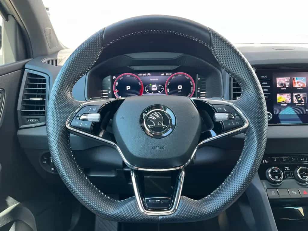 Skoda Karoq 1.5 TSI DSG Sportline KESSY AHK KAM MATRIX 06/2023-photo-24