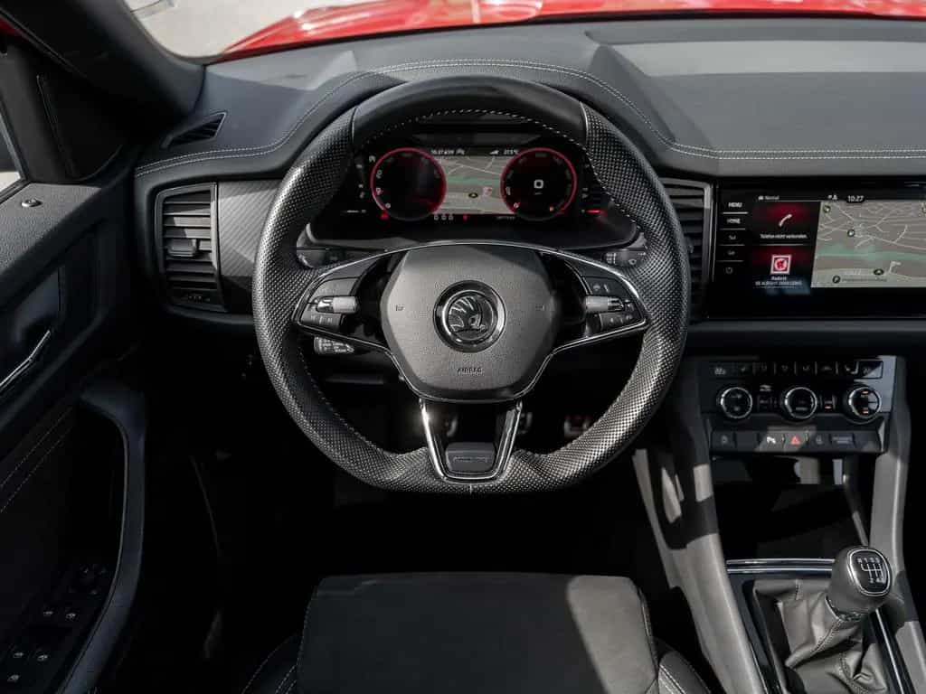 Skoda Kodiaq SPORTLINE 1.5 TSI 6-GANG DCC Kam. Navi LM 06/2022-photo-10
