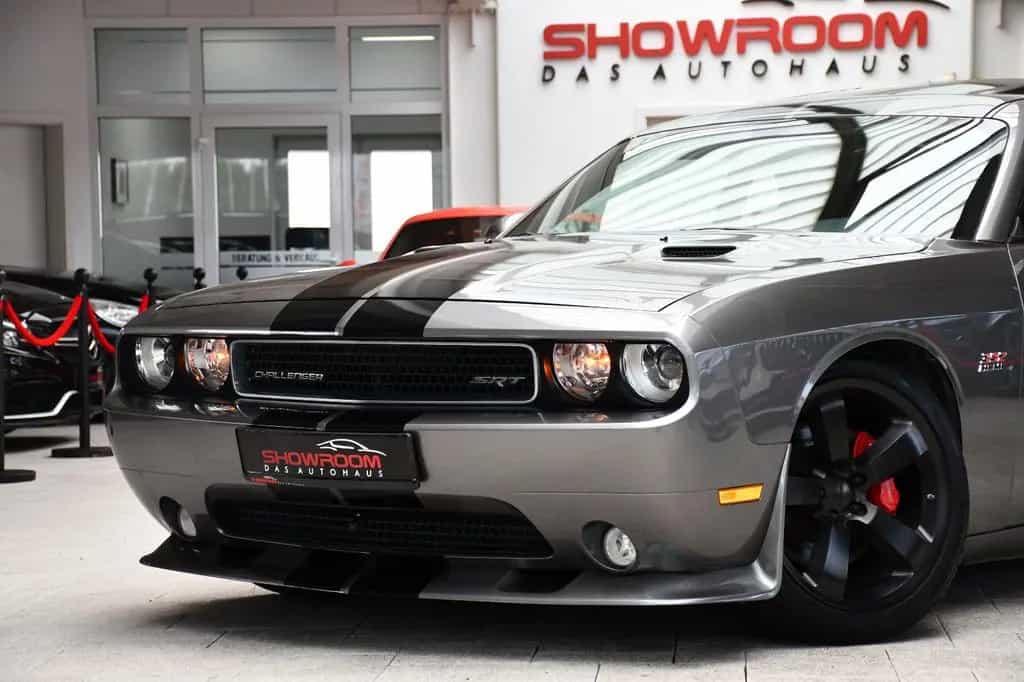 Dodge Challenger 6,4 L V8 SRT HEMI MDS 20" 05/2012-photo-23