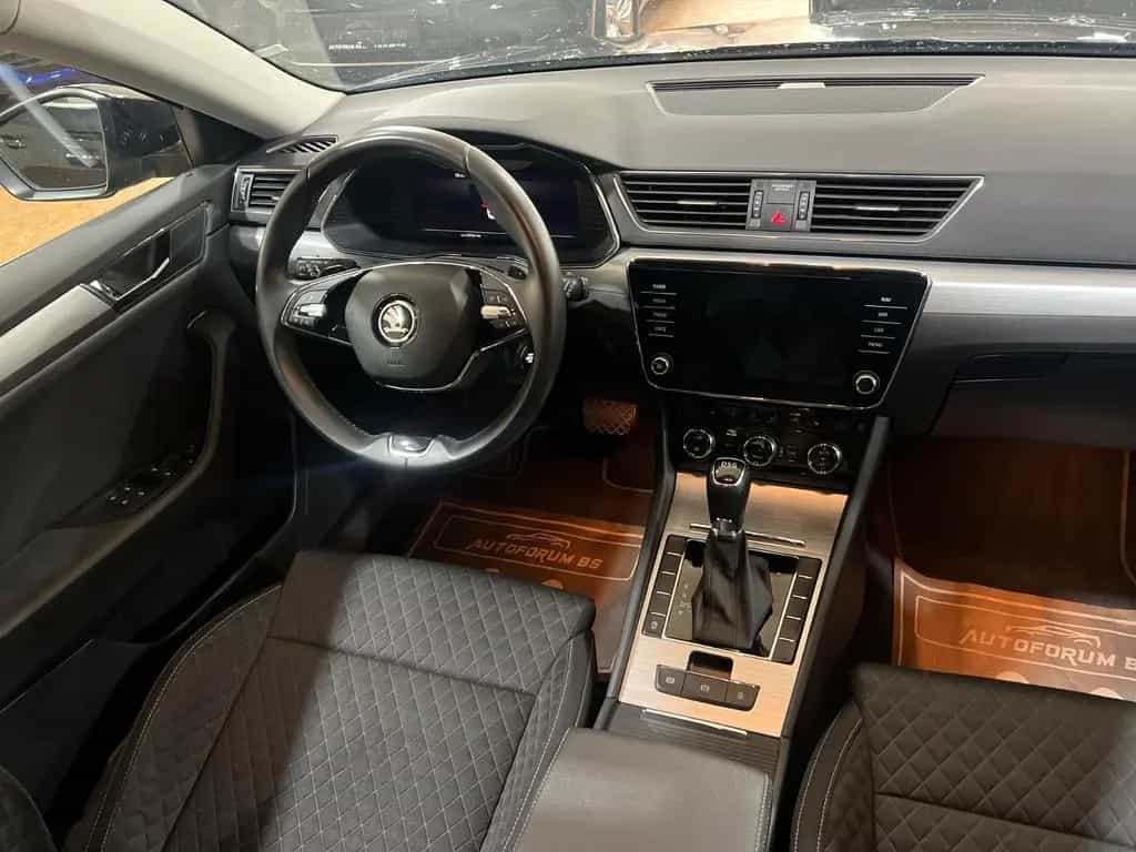 Skoda Superb Combi 2.0TDI DSG/GRA/SHZ/PDC/LED 04/2022-photo-10