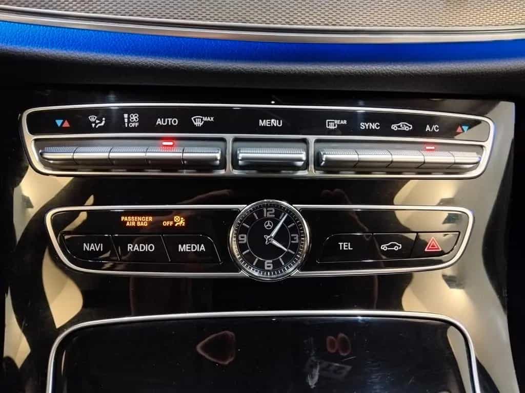 Mercedes-Benz E 200 T Avantgarde 05/2018-photo-14
