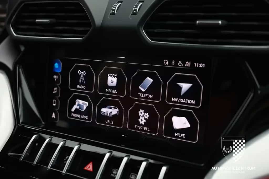 Lamborghini Urus Panorama/Anima/B&O/Massage/360Kam/22" 03/2020-photo-24