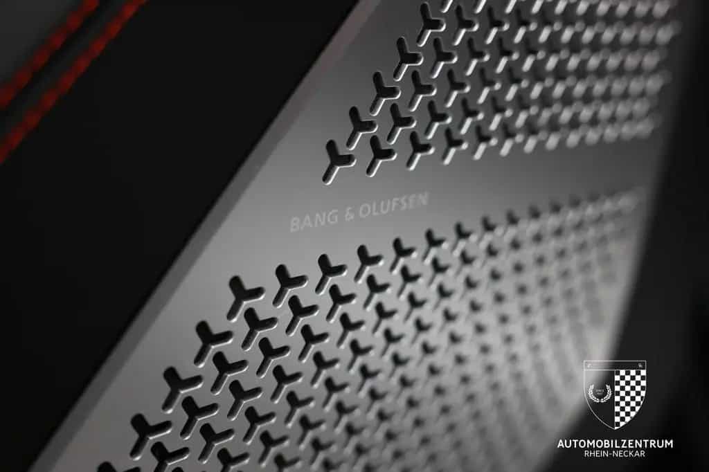 Lamborghini Urus Panorama/Anima/B&O/Massage/360Kam/22" 03/2020-photo-29
