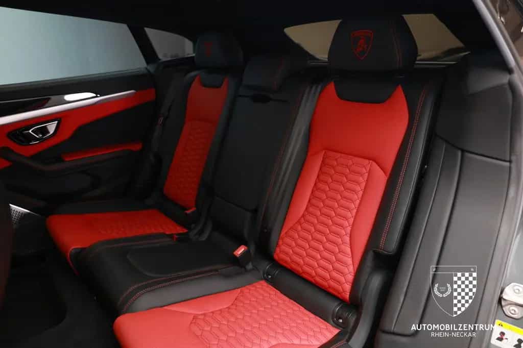 Lamborghini Urus Panorama/Anima/B&O/Massage/360Kam/22" 03/2020-photo-30