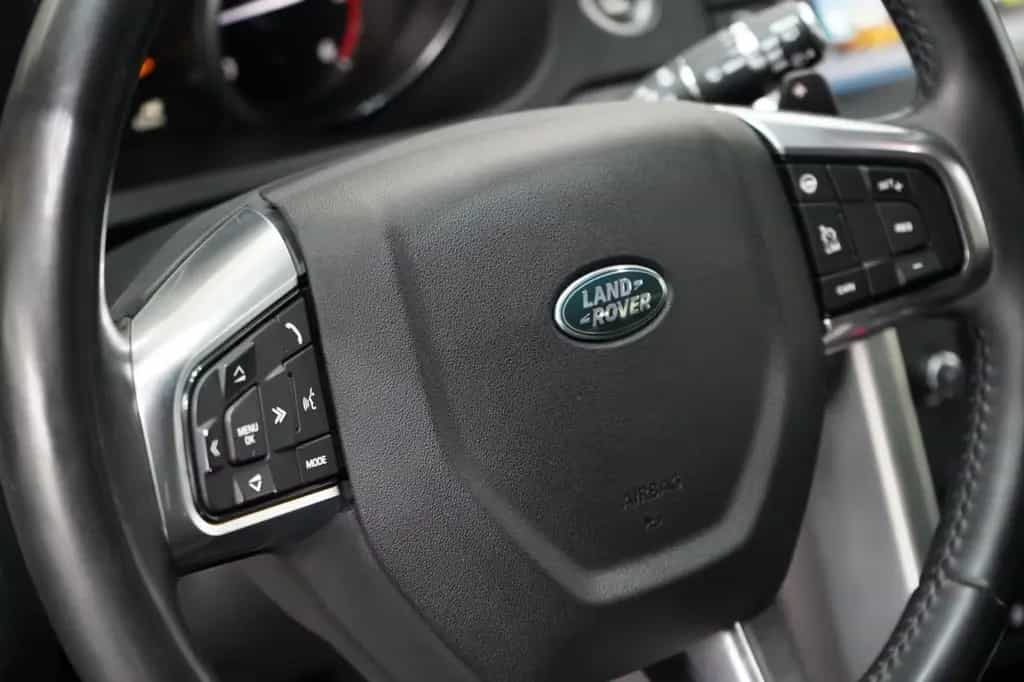 Land Rover Discovery Sport SE AWD*2.Hand*360°Kam.*7-Sitzer 10/2017-photo-11