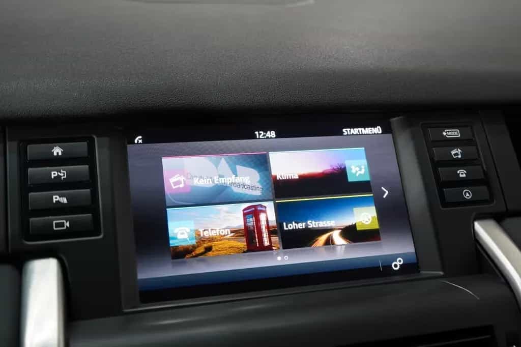 Land Rover Discovery Sport SE AWD*2.Hand*360°Kam.*7-Sitzer 10/2017-photo-20