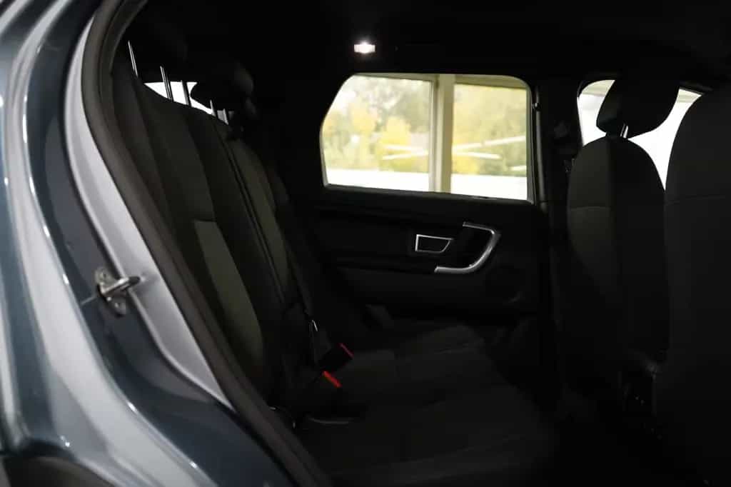 Land Rover Discovery Sport SE AWD*2.Hand*360°Kam.*7-Sitzer 10/2017-photo-9
