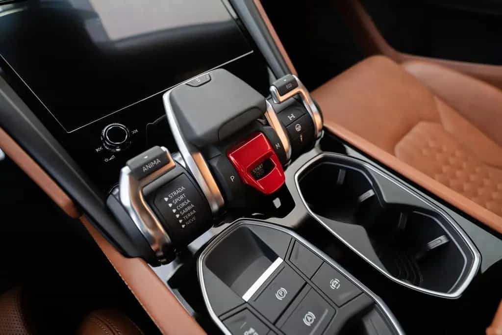 Lamborghini Urus S 23" B&O PANO MASSAGE NACHTSICHT PARK-PAKE 04/2023-photo-17