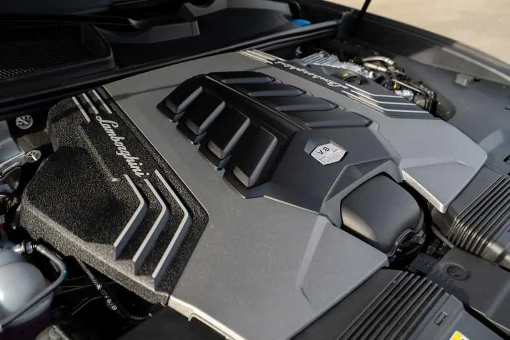 Lamborghini Urus S 23" B&O PANO MASSAGE NACHTSICHT PARK-PAKE 04/2023-photo-26