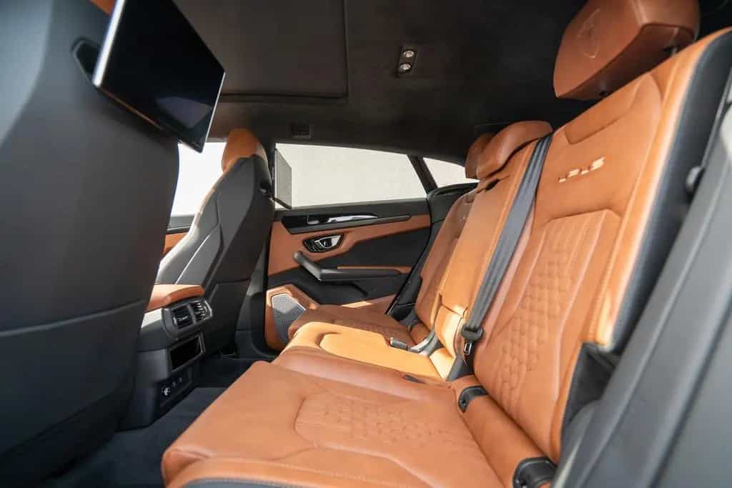 Lamborghini Urus S 23" B&O PANO MASSAGE NACHTSICHT PARK-PAKE 04/2023-photo-7