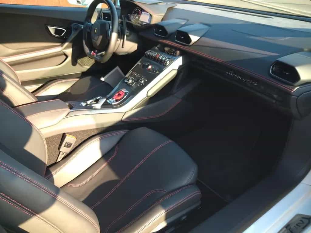 Lamborghini Huracán LP610-4 (2015) 08/2015-photo-20
