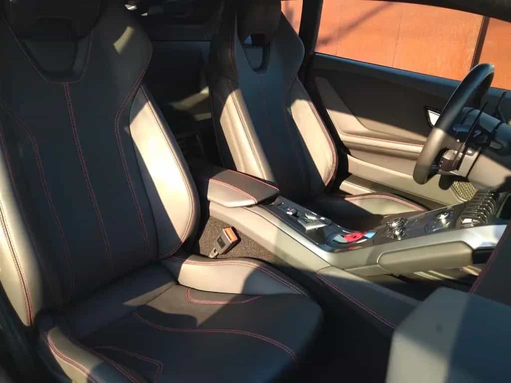 Lamborghini Huracán LP610-4 (2015) 08/2015-photo-21