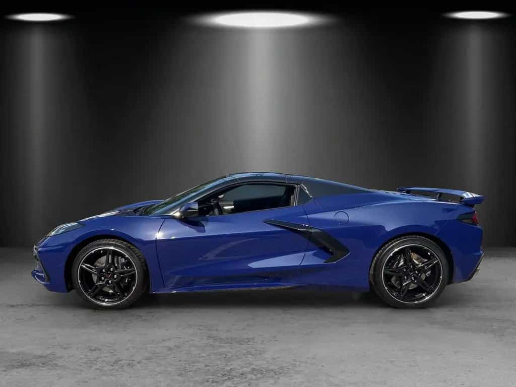Corvette C8 Cabrio 3LT MY2025 MAGNETIC/LIFT/HYSTERIA PURP null-photo-1