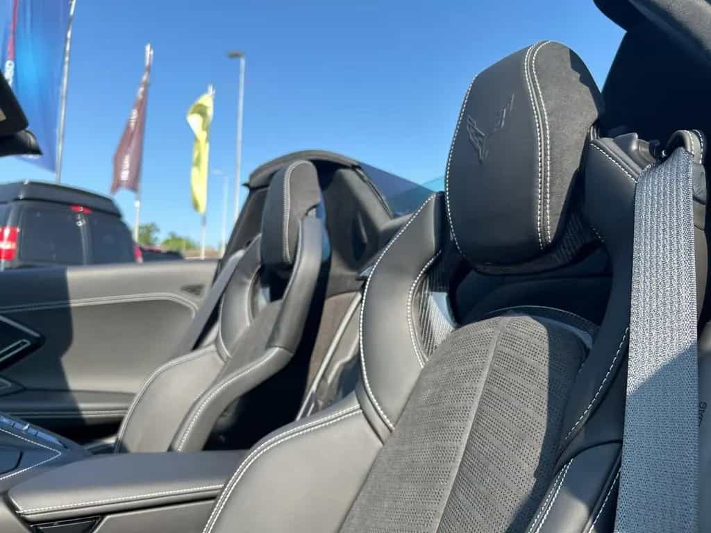 Corvette C8 Cabrio 3LT MY2025 MAGNETIC/LIFT/HYSTERIA PURP null-photo-18