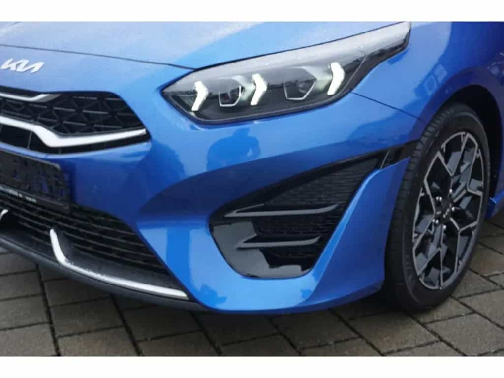 Kia Ceed 1.5T 140 GT Line Navi LED ACC DAB Kamera SH 04/2026-photo-1