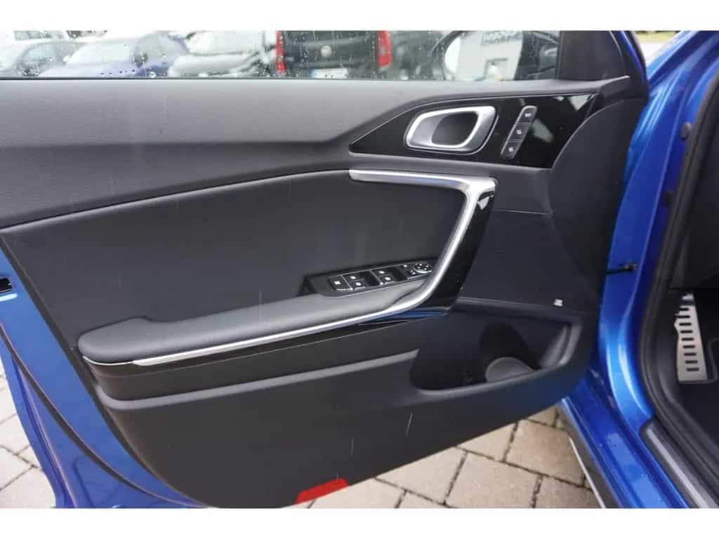 Kia Ceed 1.5T 140 GT Line Navi LED ACC DAB Kamera SH 04/2026-photo-10