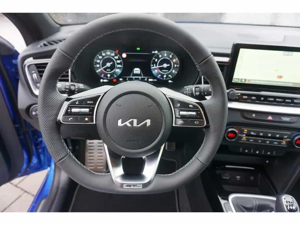 Kia Ceed 1.5T 140 GT Line Navi LED ACC DAB Kamera SH 04/2026-photo-12
