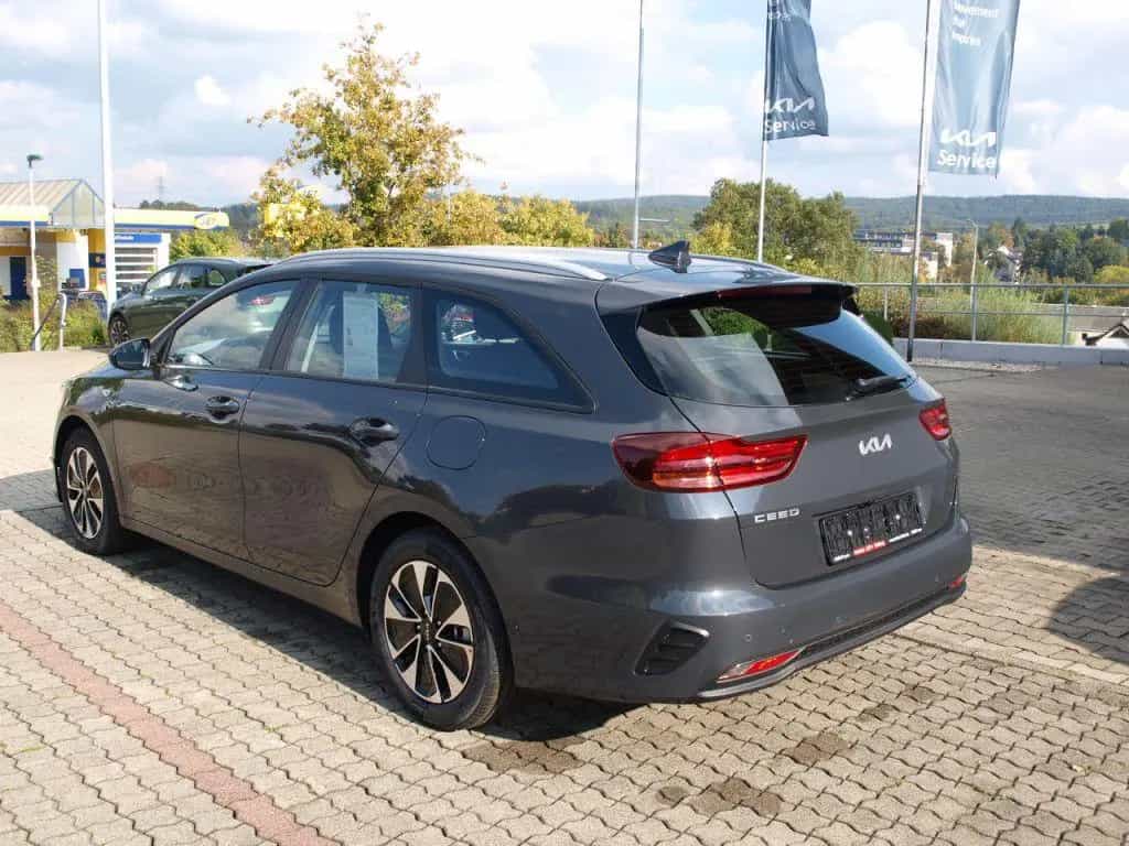 Kia Ceed SW 1.5 T OPF NAVI MJ25 KAMERA SZHZG 08/2025-photo-2