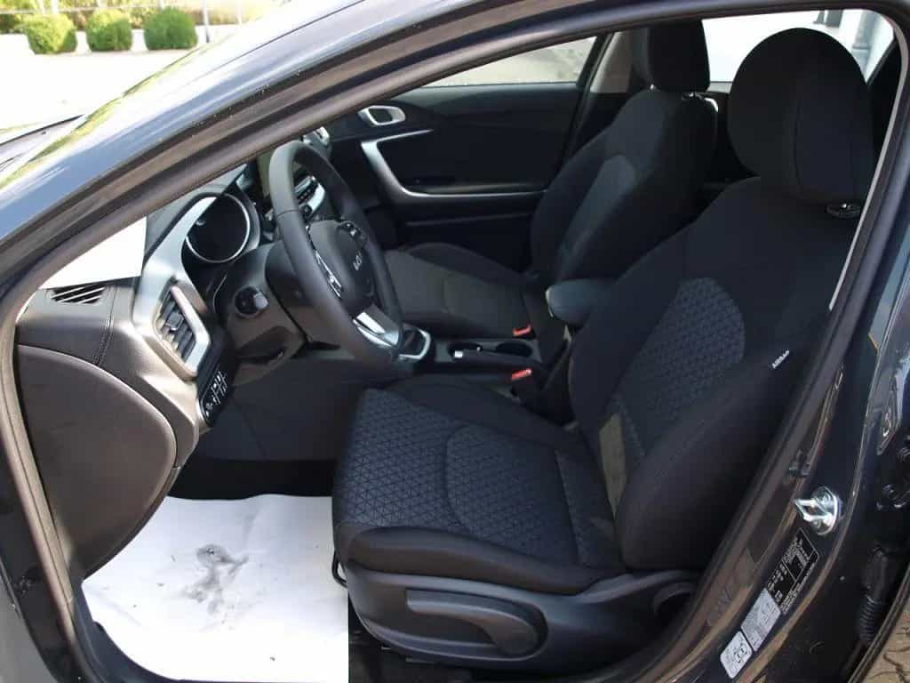 Kia Ceed SW 1.5 T OPF NAVI MJ25 KAMERA SZHZG 08/2025-photo-8