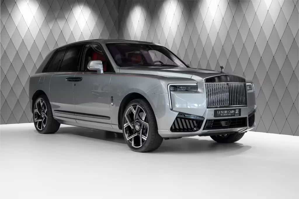 Rolls-Royce Cullinan BLACK BADGE 2026 GREY/RED STARLIGHT VIP 02/2026-photo-0